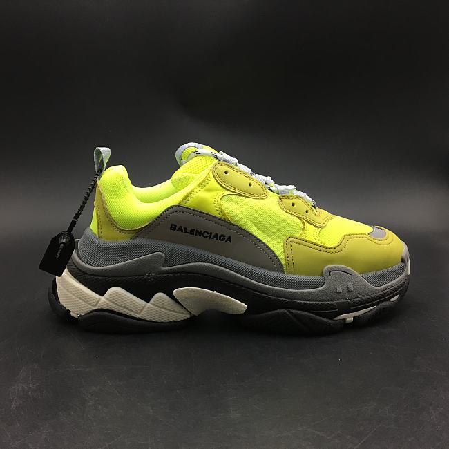 Balenciaga Fluorescent Green EC BA700336A - 1