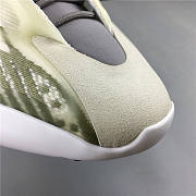 Adidas Yeezy Boost 700 White Light Green EF9899 - 4