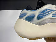 Adidas Yeezy Boost 700 V3 Kyanit GY0260  - 4