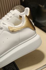 Alexander McQueen Oversized White Glossy Gold - 4