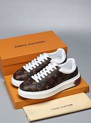 Louis Vuitton Retro Sneakers - 1
