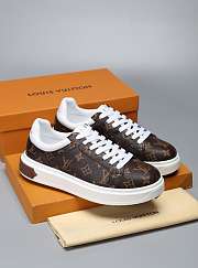 Louis Vuitton Retro Sneakers - 6