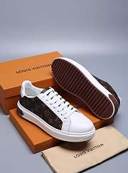 Louis Vuitton White Retro Sneakers - 5