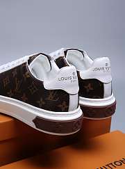 Louis Vuitton White Retro Sneakers - 2
