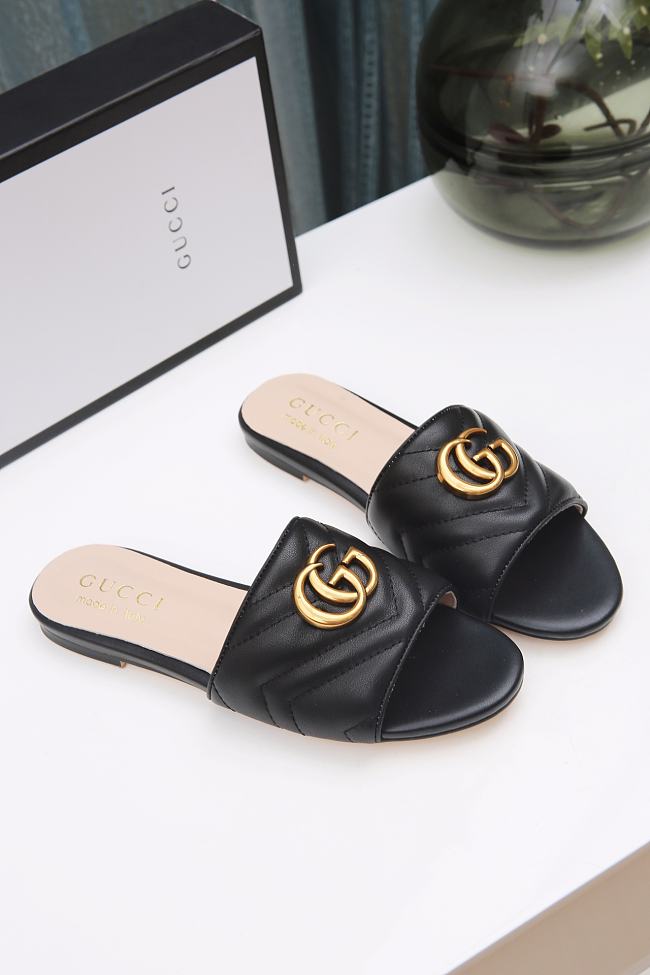 Gucci Black Matelassé GG Jolie Sandals - 1