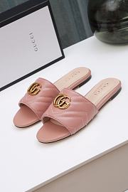 Gucci Women's slide with Double G Silver Pink - 6