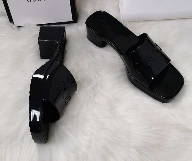 Gucci Light Black Rubber Slide Sandal - 1