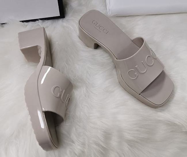 Gucci Light White Rubber Slide Sandal - 1