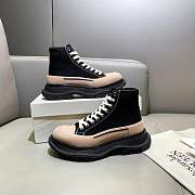 Alexander McQueen Tread Slick Low Lace Up Boots Black Beige - 2