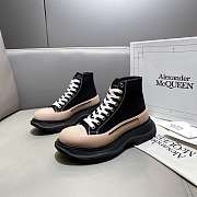 Alexander McQueen Tread Slick Low Lace Up Boots Black Beige - 5