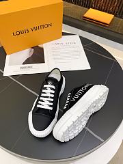 Louis Vuitton Squad Sneaker Low Black 1A941H - 2