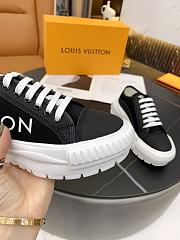 Louis Vuitton Squad Sneaker Low Black 1A941H - 5
