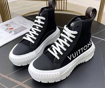 Louis Vuitton Squad Sneaker Boot Black 1A96EW