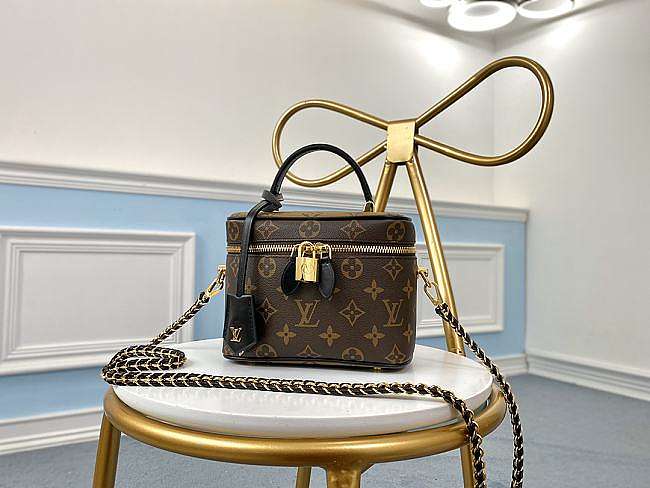 Louis Vuitton LV Vanity PM Monogram M45165 Size 19 x 13 x 11 cm  - 1