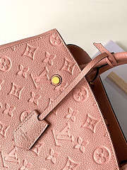 LV Montaigne MM Monogram Medium Cherry Powder M44311 Size 33 × 23 × 15 cm  - 5