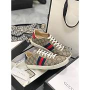 Gucci Women's Ace GG Supreme Sneaker ‎499410 96G50 9768 - 2