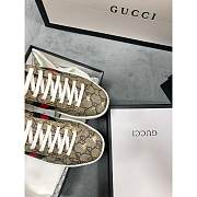 Gucci Women's Ace GG Supreme Sneaker With Bees 550051 9N050 8465 - 3
