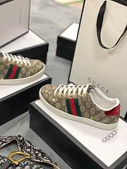 Gucci Women's Ace GG Supreme Sneaker With Bees 550051 9N050 8465 - 6
