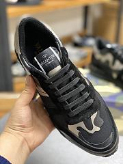 Valentino Garavani Rockrunner Metallic Camouflage-Print Sneakers Black YS0723NTA - 4