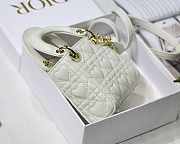 Dior Lady Mini White M6009 Size 12 x 10 x 5cm - 6
