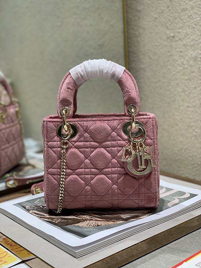 Dior Mini 3D Crystal Buckle Velvet Princess Bag Pink Size 17cm  - 1