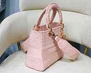 Lady Dior pink Handbag  - 3