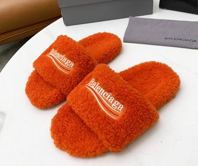 Balenciaga Furry Slide Orange - 1
