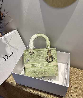 Dior Lady D-Lite Reverse 11 Size 24 x 20 x 11 cm 