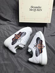 Alexander McQueen Oversized Black and White Butterfly - 2