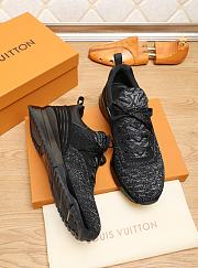 Louis Vuitton V.N.R Sneaker Black 1A5SB9 - 4