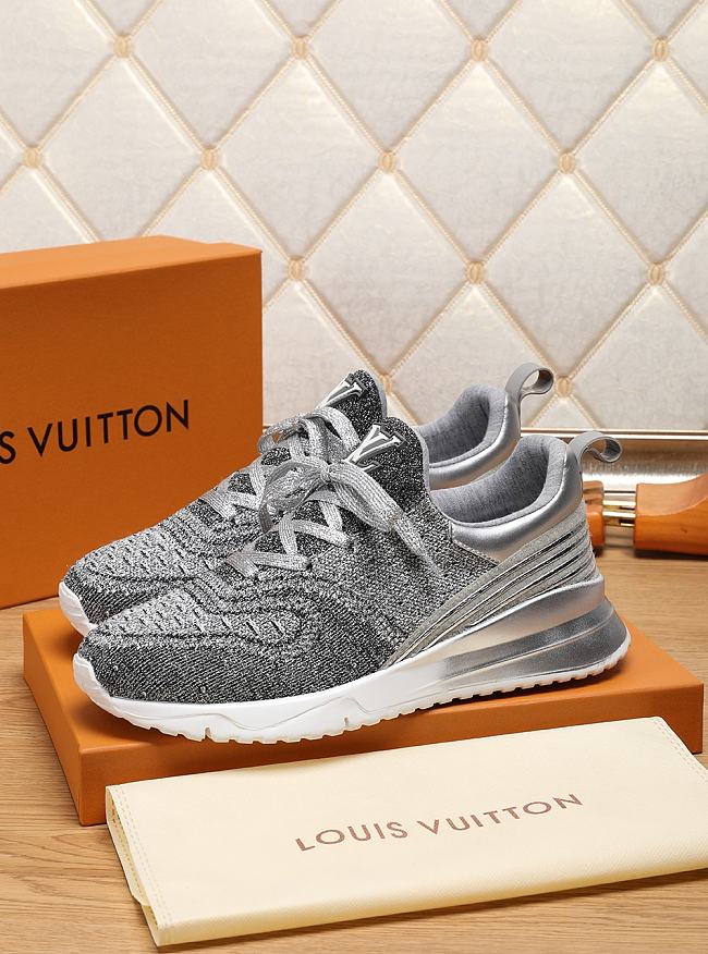Louis Vuitton V.N.R Sneaker Silver - 1