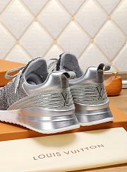 Louis Vuitton V.N.R Sneaker Silver - 6