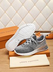Louis Vuitton V.N.R Sneaker Silver - 3