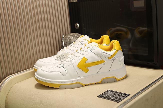 Off-White Out of Office Low-Top Sneakers White Yellow - 1