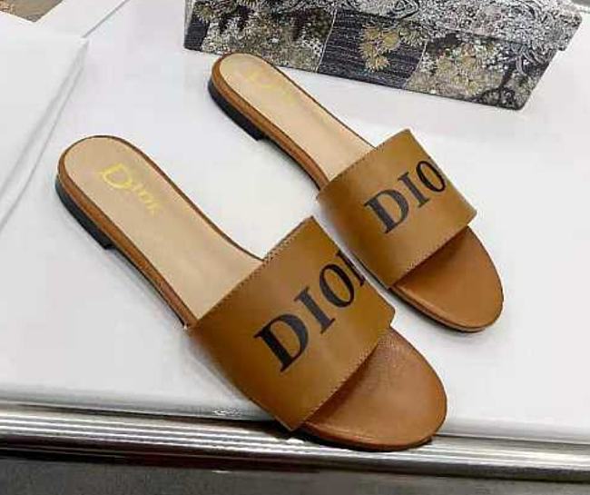Dior Slide Yellow - 1