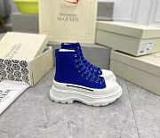 Alexander McQueen Tread Slick High Lace Up Boots Blue - 2