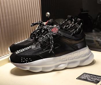 Versace Chain Reaction Trainers Black and White