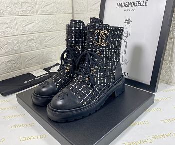 Chanel Premium Fabrics Black Yellow Quilted Lace Up Boots Logo Toe Cap