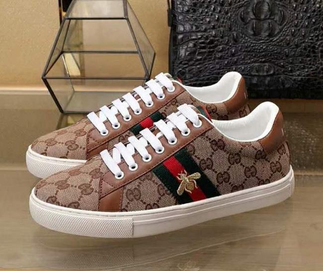 Gucci Ace GG Supreme Sneaker With Bees Brown - 1
