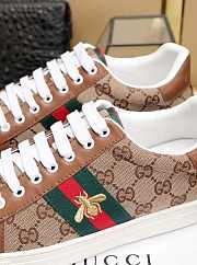 Gucci Ace GG Supreme Sneaker With Bees Brown - 3