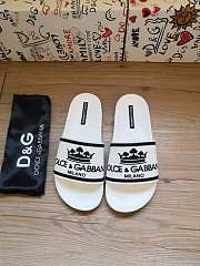Dolce & Gabbana Crown Logo Embossed Slides White CS1884AO232 - 1