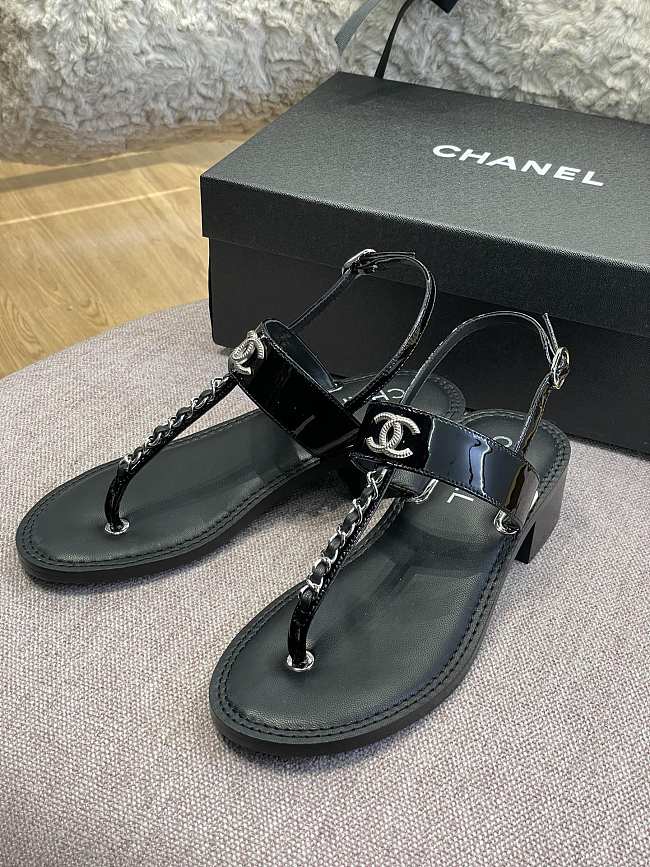 Chanel sandal glossy calf leather Black - 1
