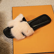 Hermes White Fur sandal - 5