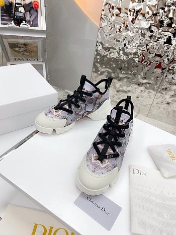 DIOR D-CONNECT SNEAKER - 25