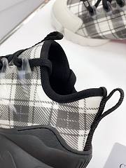 DIOR D-CONNECT SNEAKER - 35 - 5