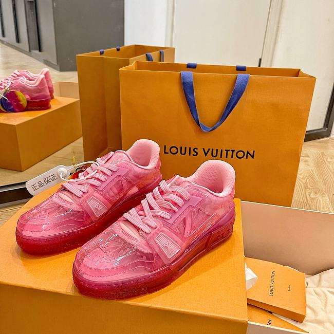 Louis Vuitton pink sneaker - 1