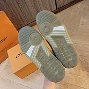 Louis Vuiton Trainer Sneaker - 06 - 4
