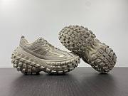 Balenciaga Defender extended-sole sneakers - 685611W2RA6 - 3
