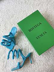 Bottega Veneta Rubber spiral and leather sandals - 667196V13Q03730 - 5