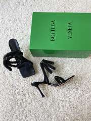 Bottega Veneta Rubber spiral and leather sandals - 667196V13Q04478 - 2